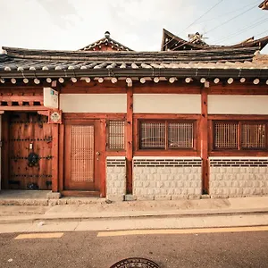 Affittacamere Bukchonmaru Hanok
